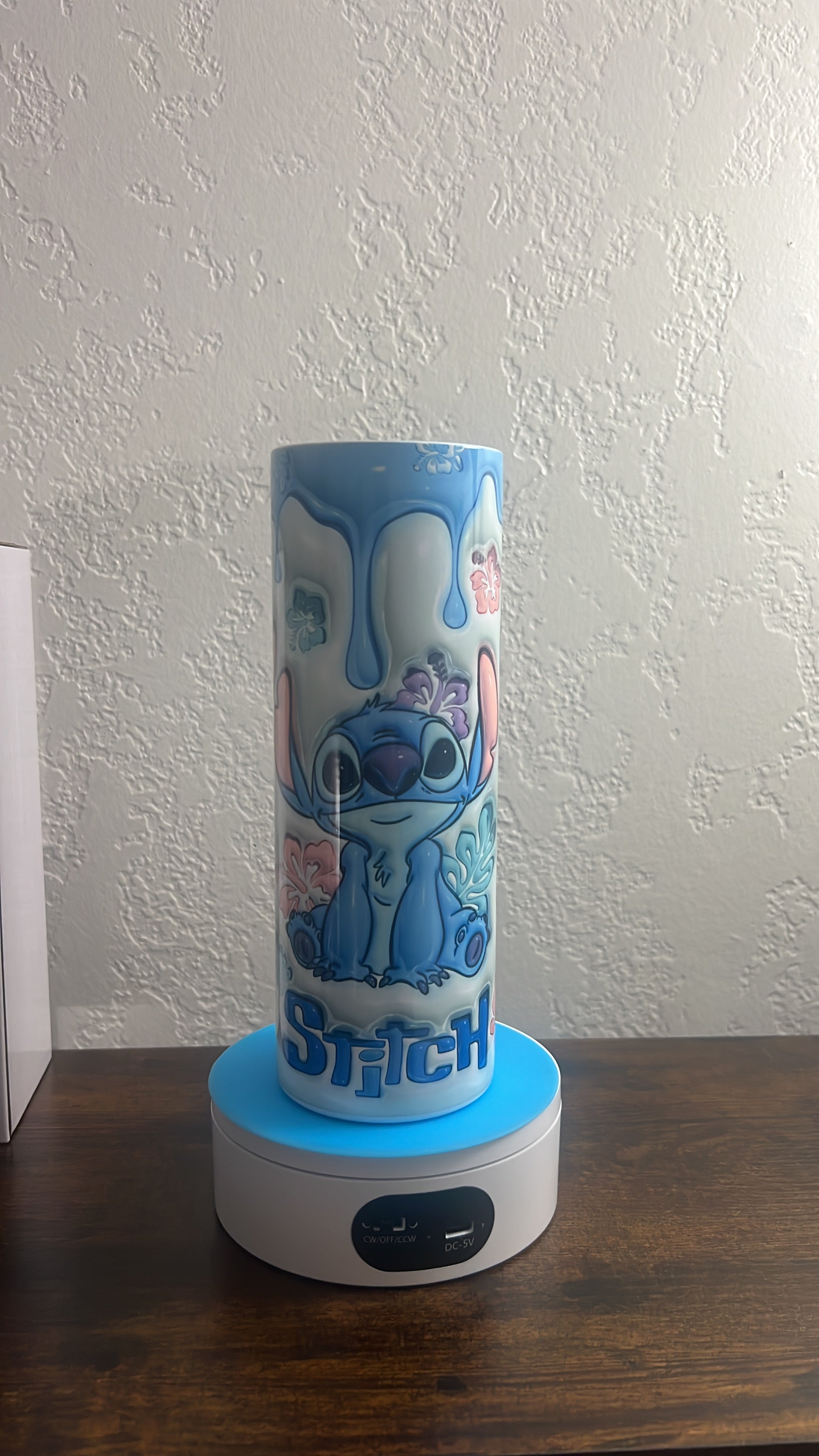 20oz stitch tumbler